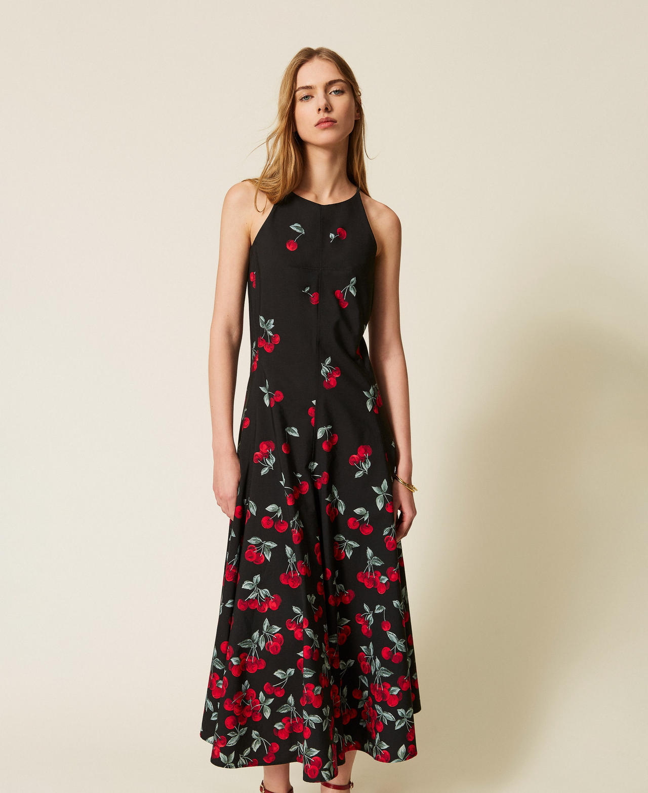Long poplin dress with cherry print Black/Red Cherries Degrad&egrave; Woman 261TT2591_13502_01