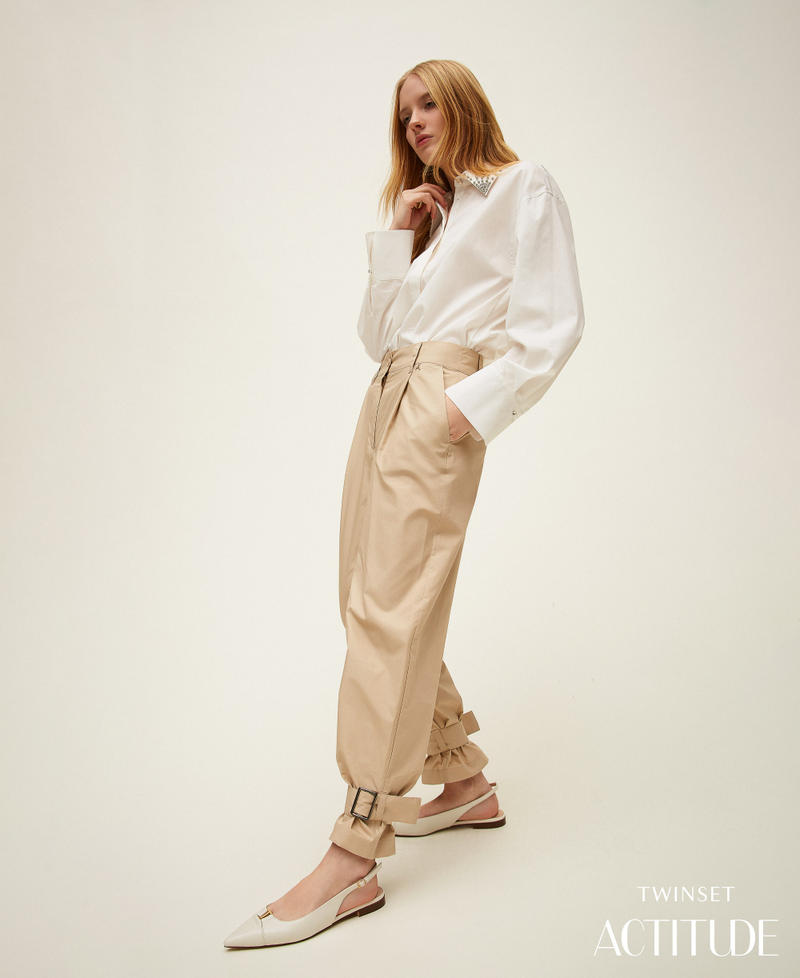 Hose aus recyceltem Popeline Safaribeige Frau 261AP208C_13191_PA