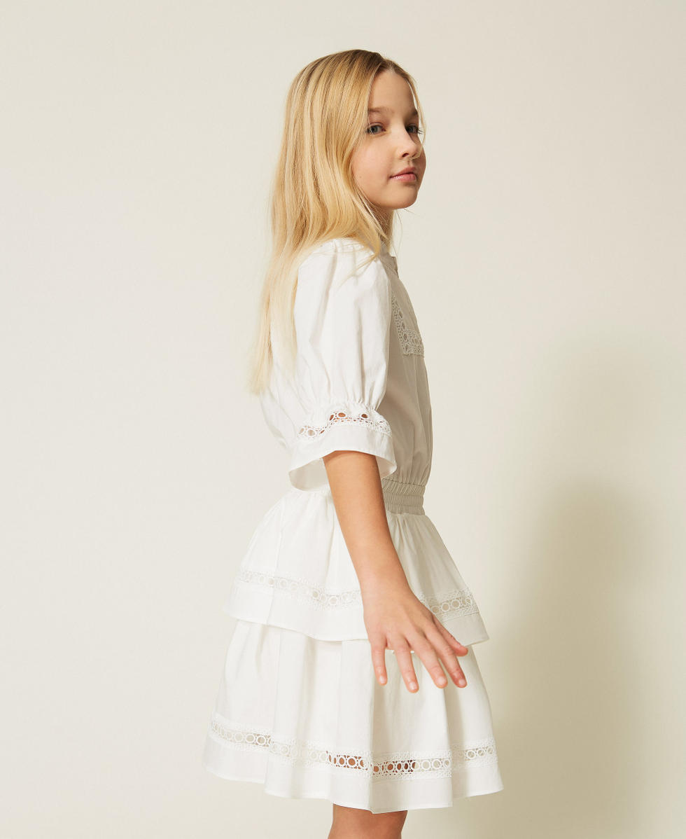 Robe courte en popeline avec dentelle Off White Fille 261GJ2042_00526_02