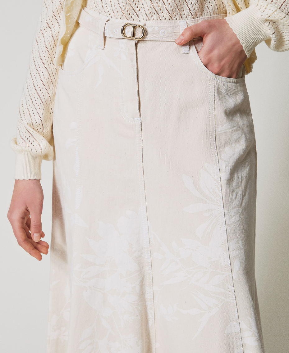 Long skirt in floral bull Snow/Parchment Floral Print Woman 251TT2204_12493_04