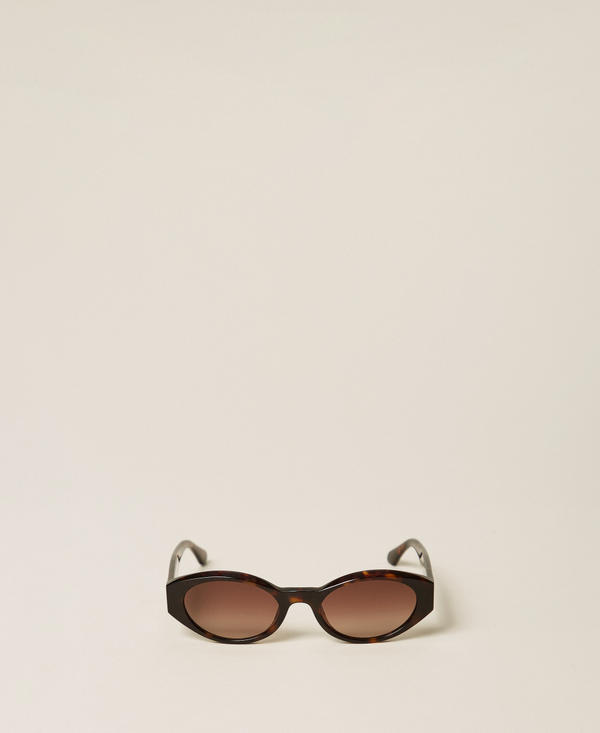 Oval-shaped acetate sunglasses