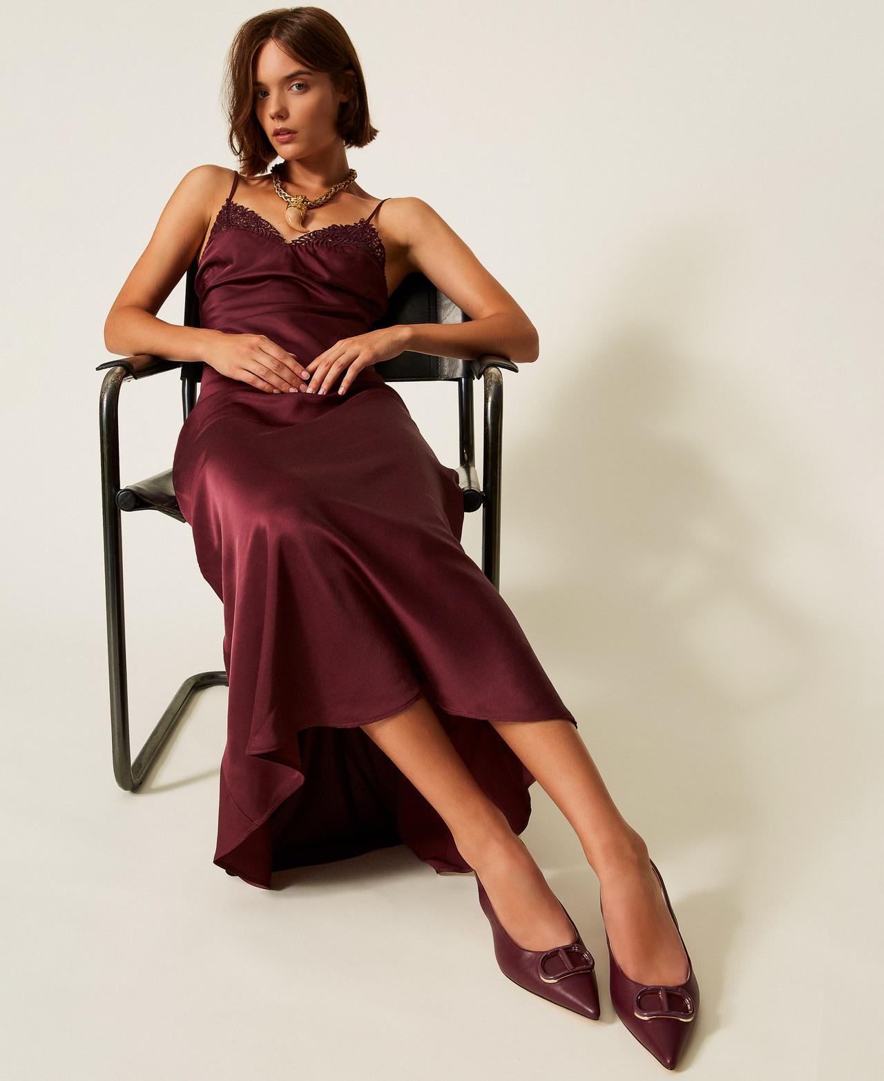 Sling back court shoes with Oval T "Wine tasting" Purple Woman 252TCP030_05609_T0