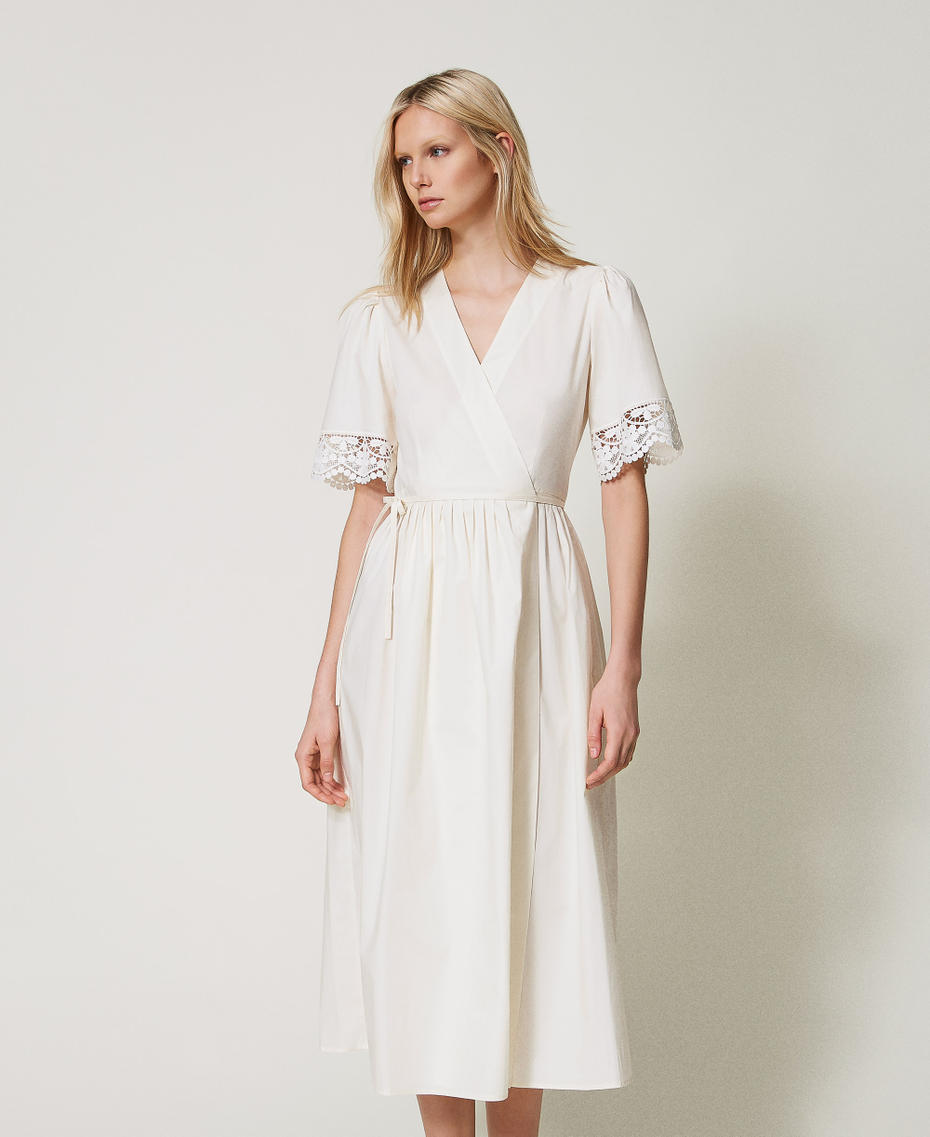 Midikleid aus Popeline mit Spitze Wei&szlig; Schnee Frau 251TT2091_00282_01