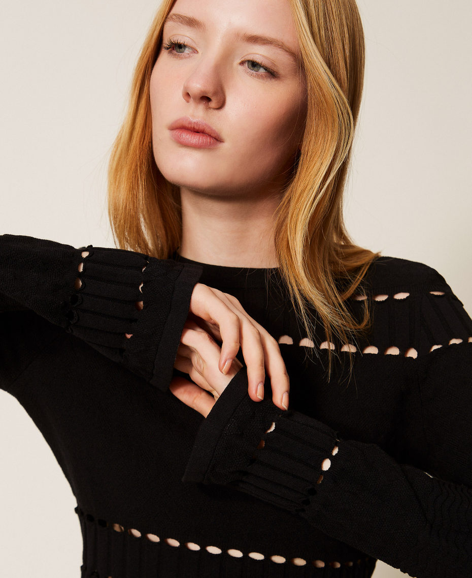 Fitted jumper with openwork Black Woman 261AP3081_00006_04
