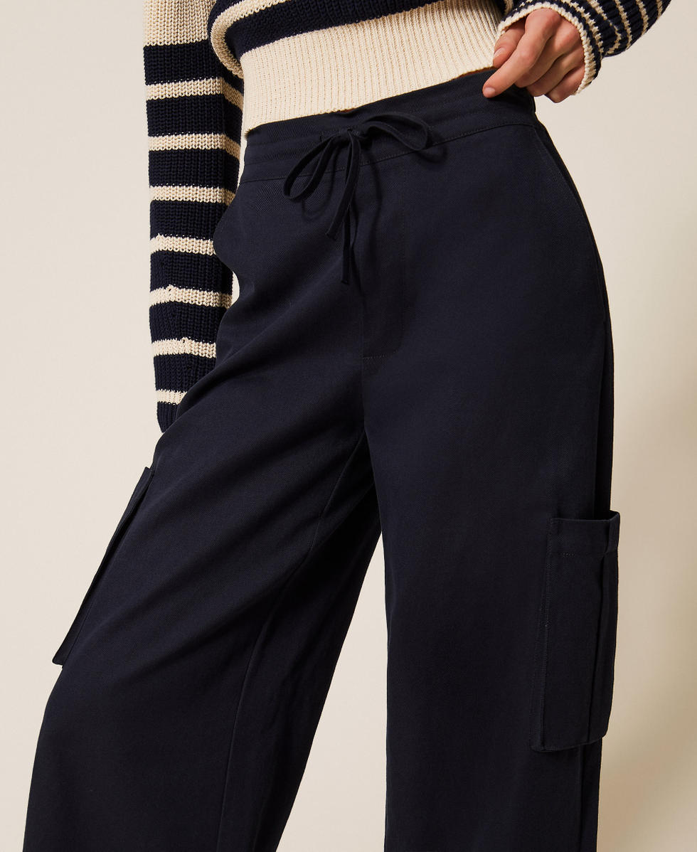 Pantalon cargo ample en gabardine Bleu Nuit Femme 261TP2204_13172_05