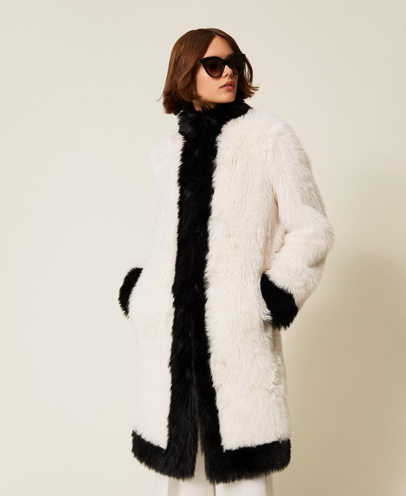 Cappotto in faux fur bicolore Bicolor Bianco "Neve" / Nero Donna 252TT2153_12865_02