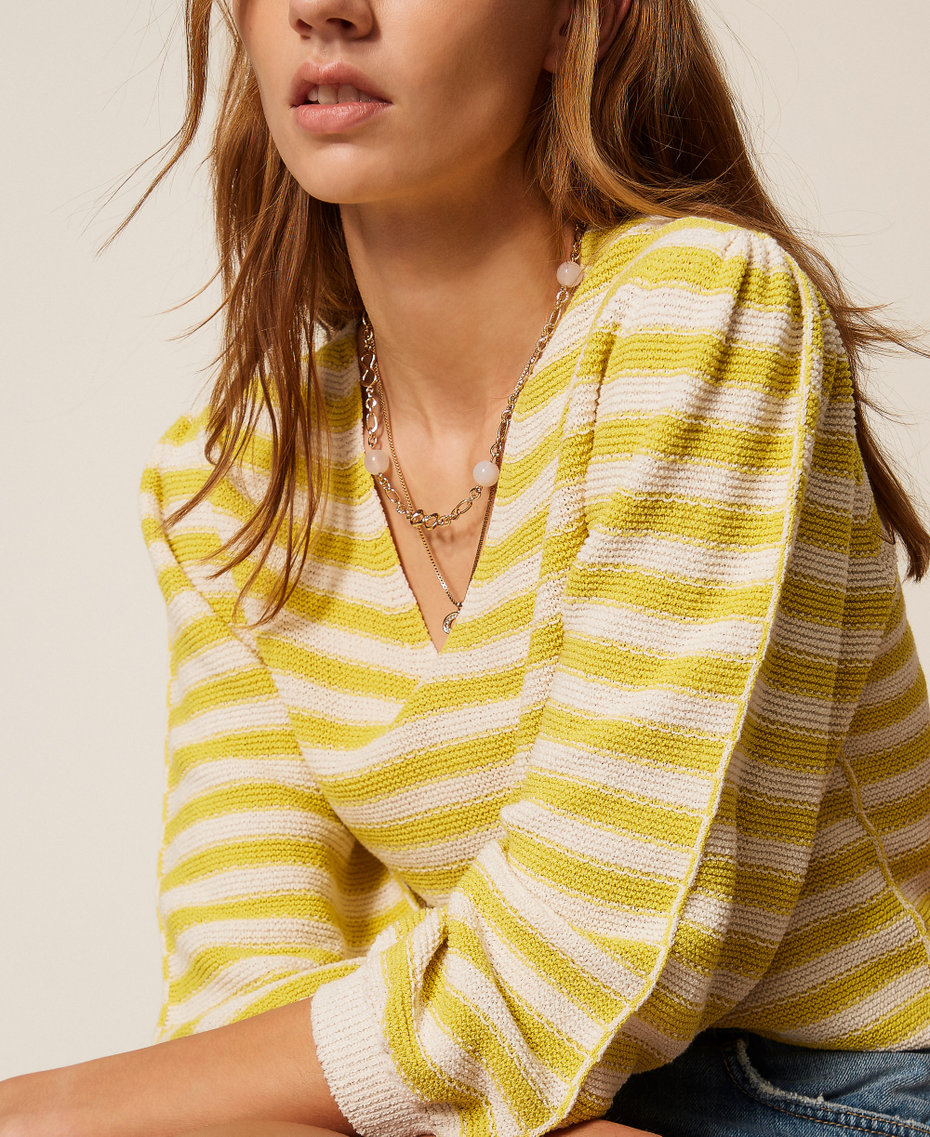 Two-tone striped seamless jumper Parchment Beige/Limeade Yellow Stripes Woman 261TP3220_13381_04