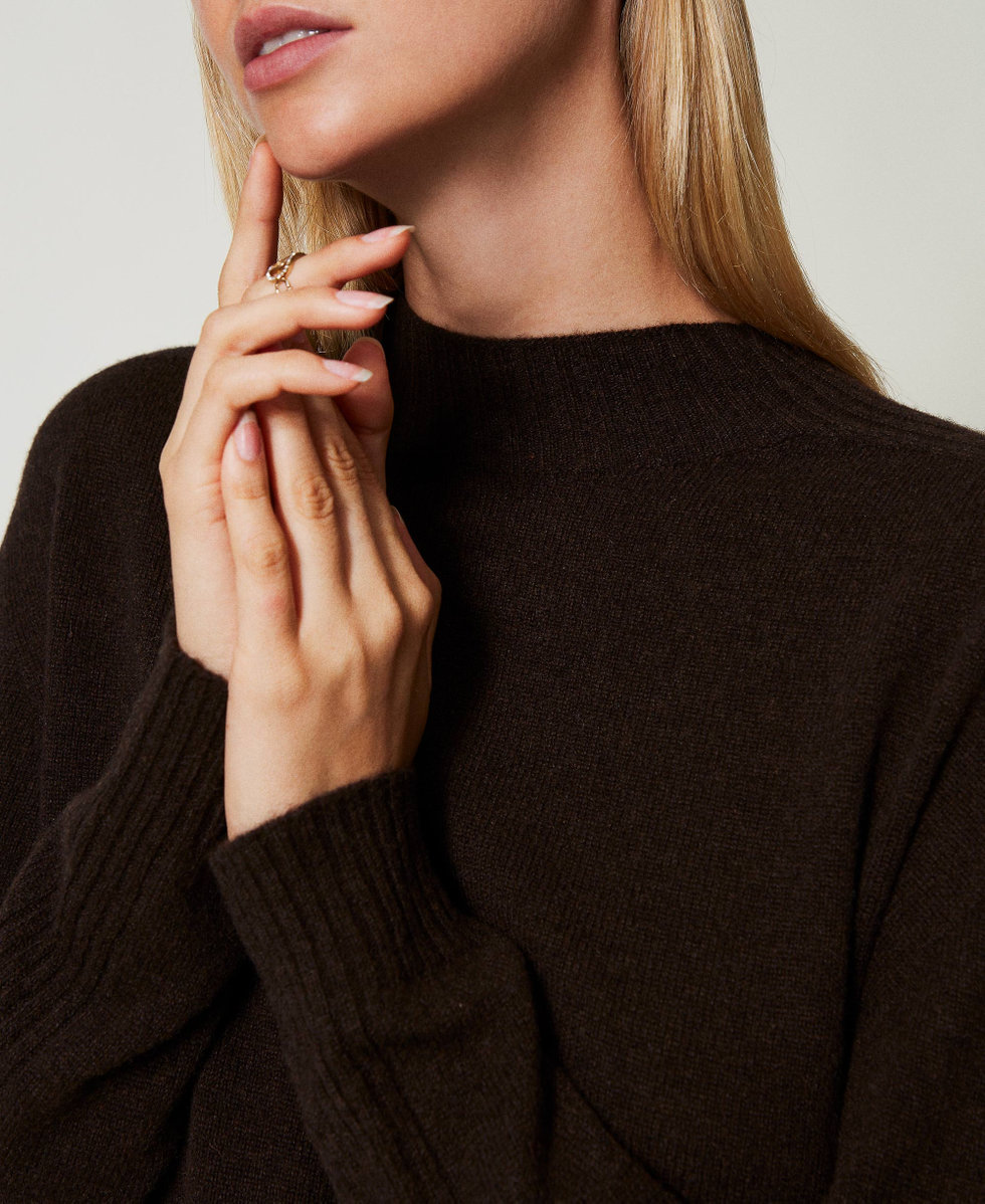 Pull col montant en cachemire Coffee Chocolate Femme 242TT3343_11946_04