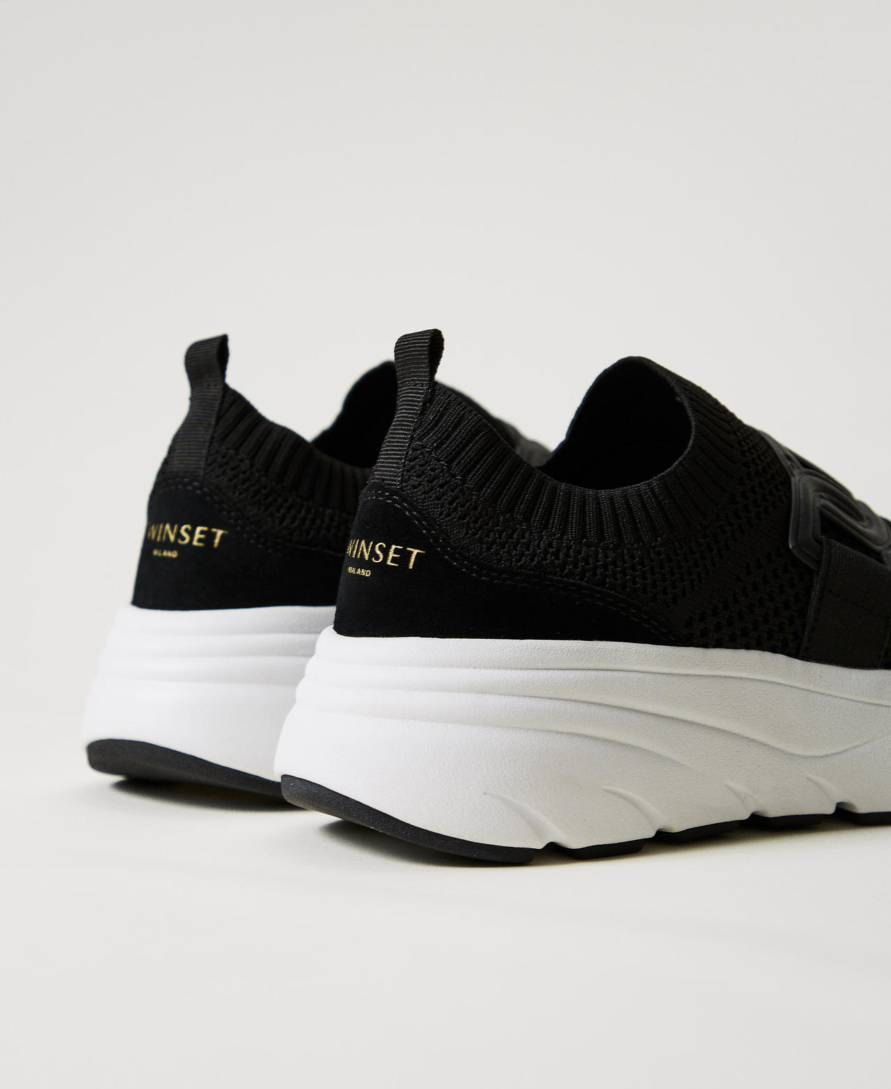 Technical mesh running trainers Black Woman 251TCP02G_00006_03
