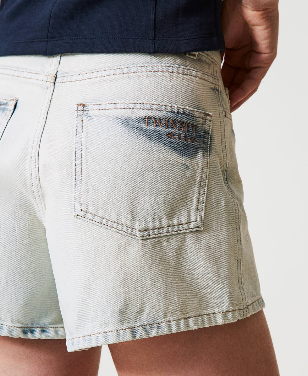 Super bleached denim shorts Bleach Denim Woman 251AP2450_03533_03