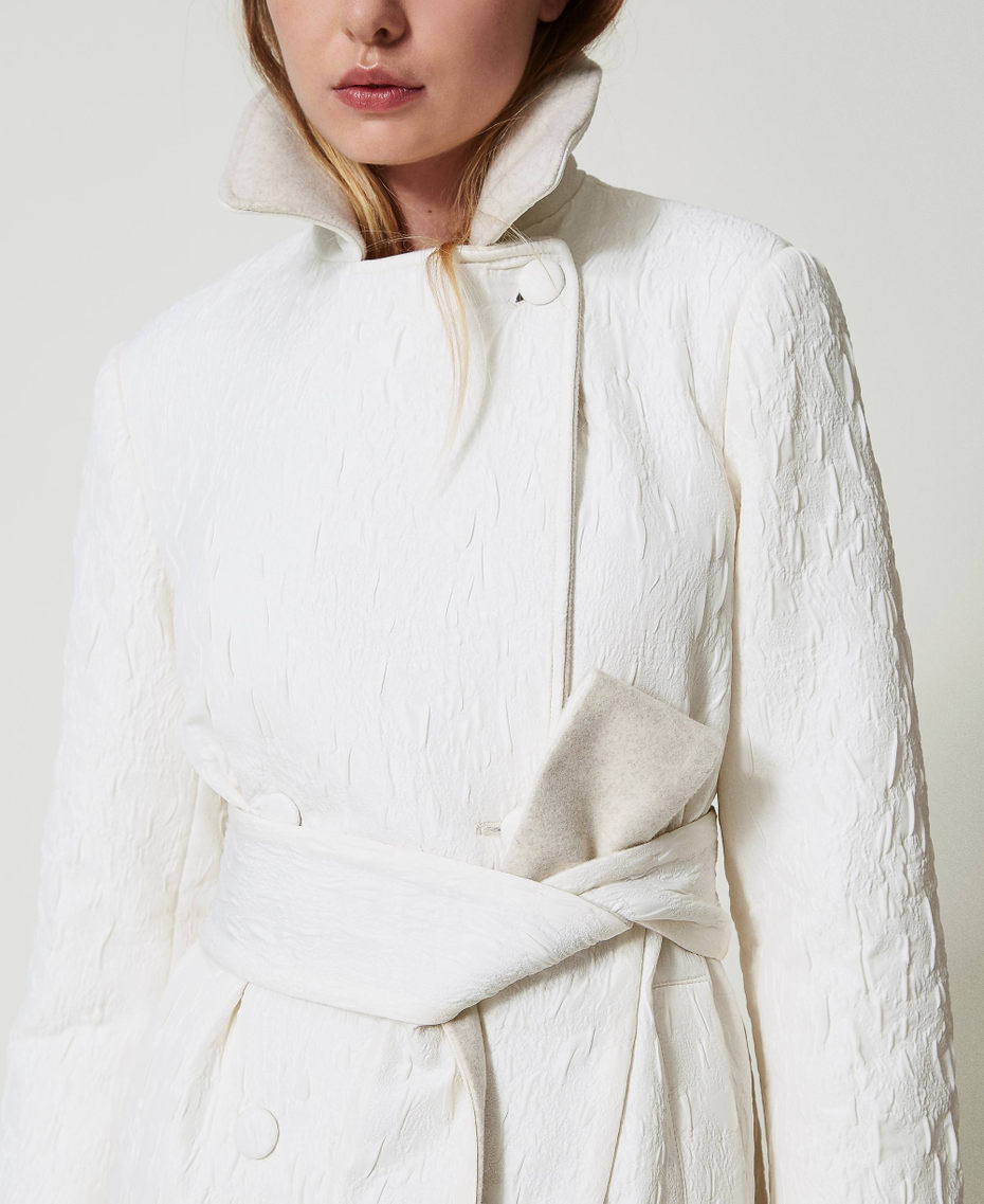 Cappotto doppiopetto goffrato Off White Donna 242AT2020_00526_04