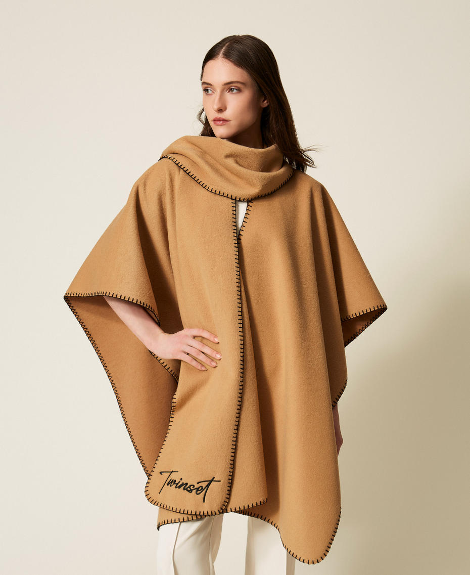 Wool cloth poncho with scarf Two tone Alpaca Brown/Black Woman 252TO5170_12918_01