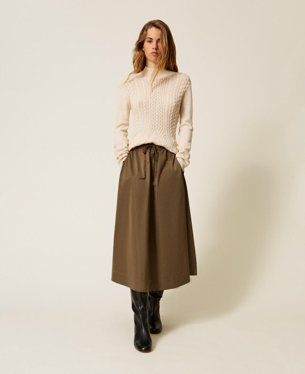 Jupe mi-longue en taffetas Vert &laquo;&nbsp;Green Olive&nbsp;&raquo; Femme 252LI2GDD_12655_02