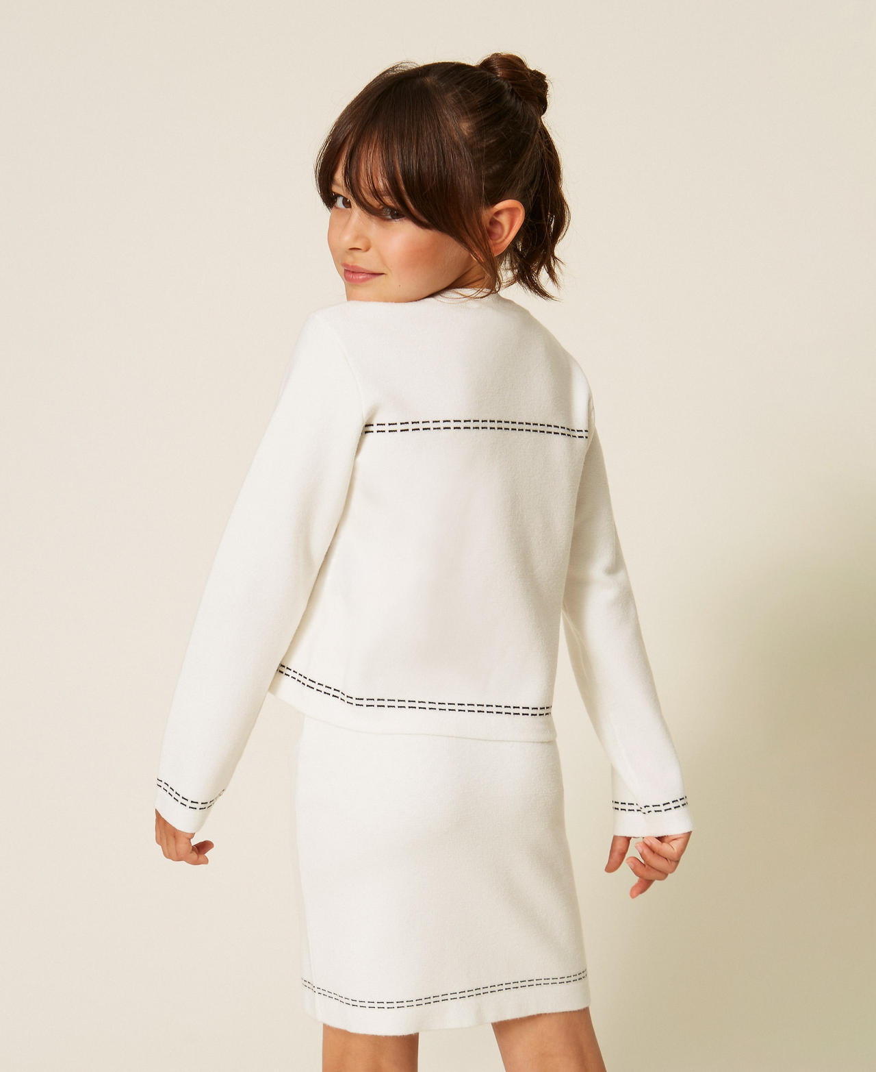 Knitted jacket with stitching "Snow" White/Black Girl 262GJ3020_13770_03