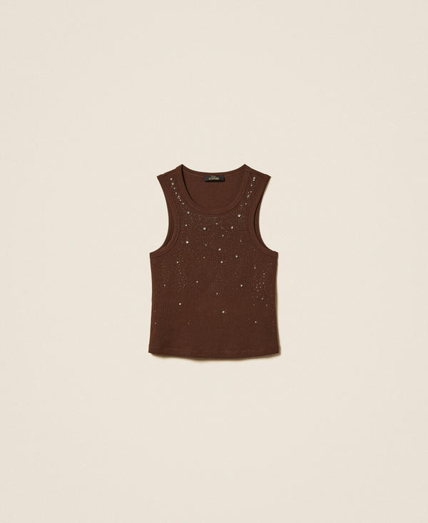 Ribbed top with embroidery