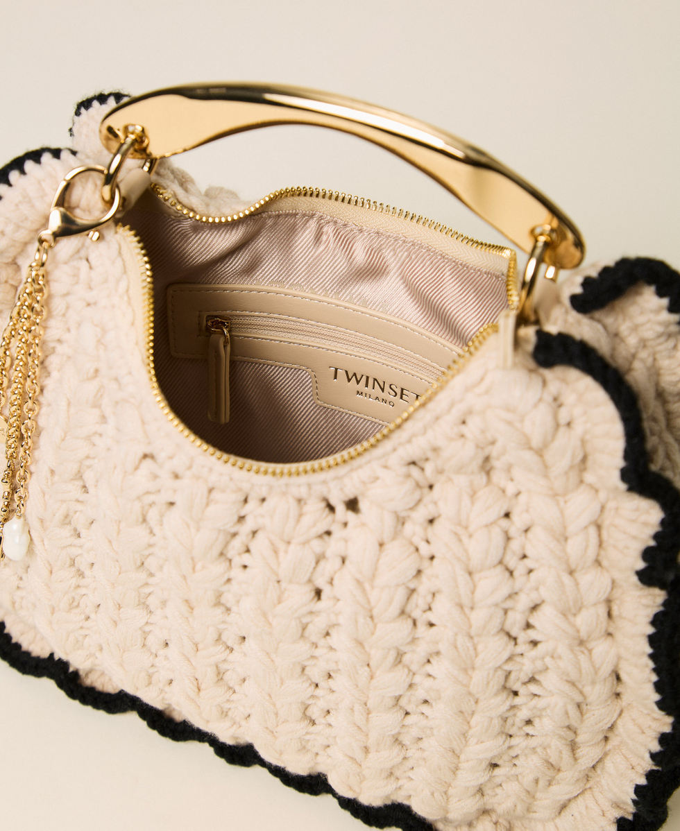Borsa Croissant in maglia crochet Bicolor Beige "Parchment" / Nero Donna 262TB7290_13842_04