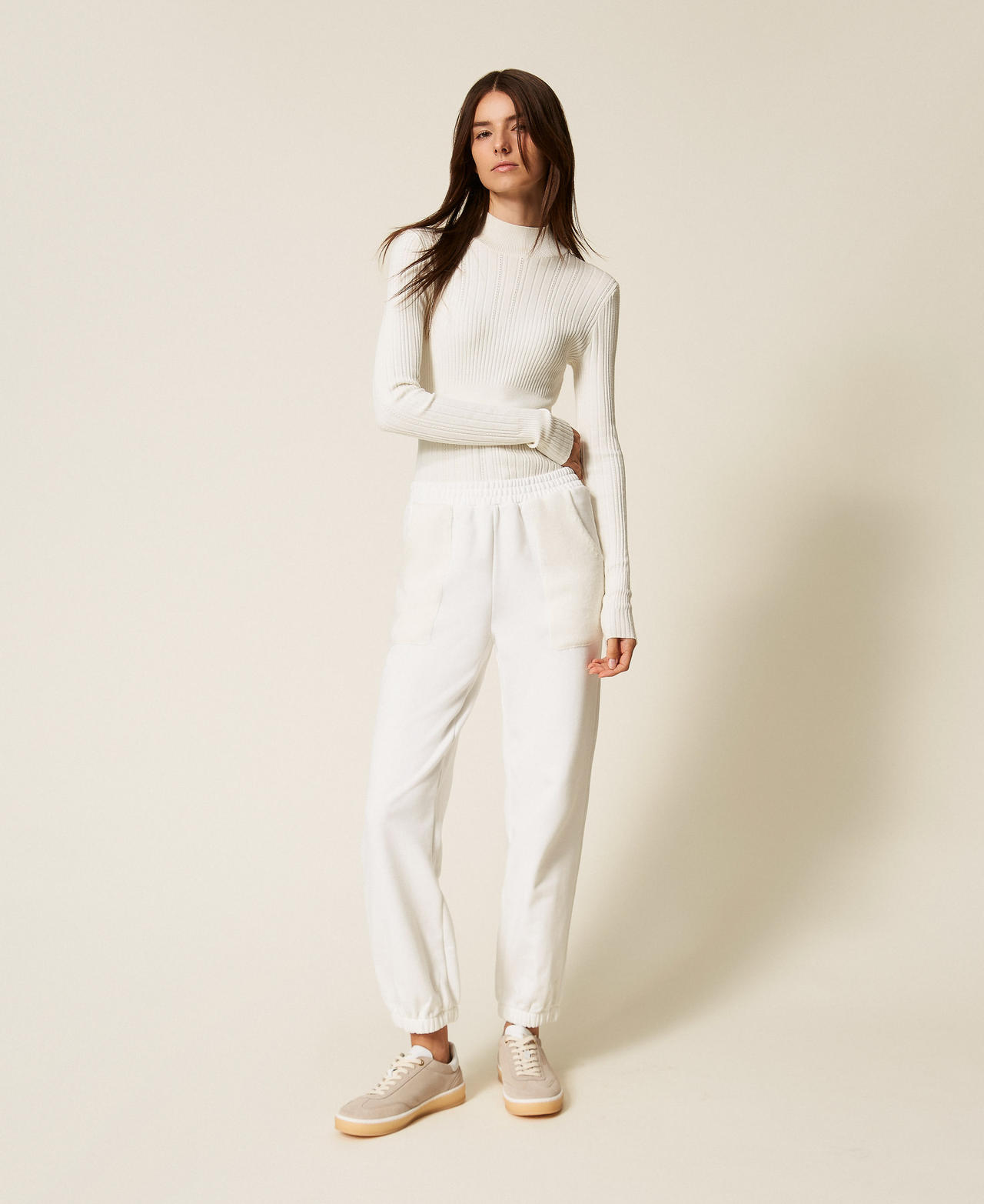 Knit and fleece joggers Off White Woman 252LL2CFF_00526_02