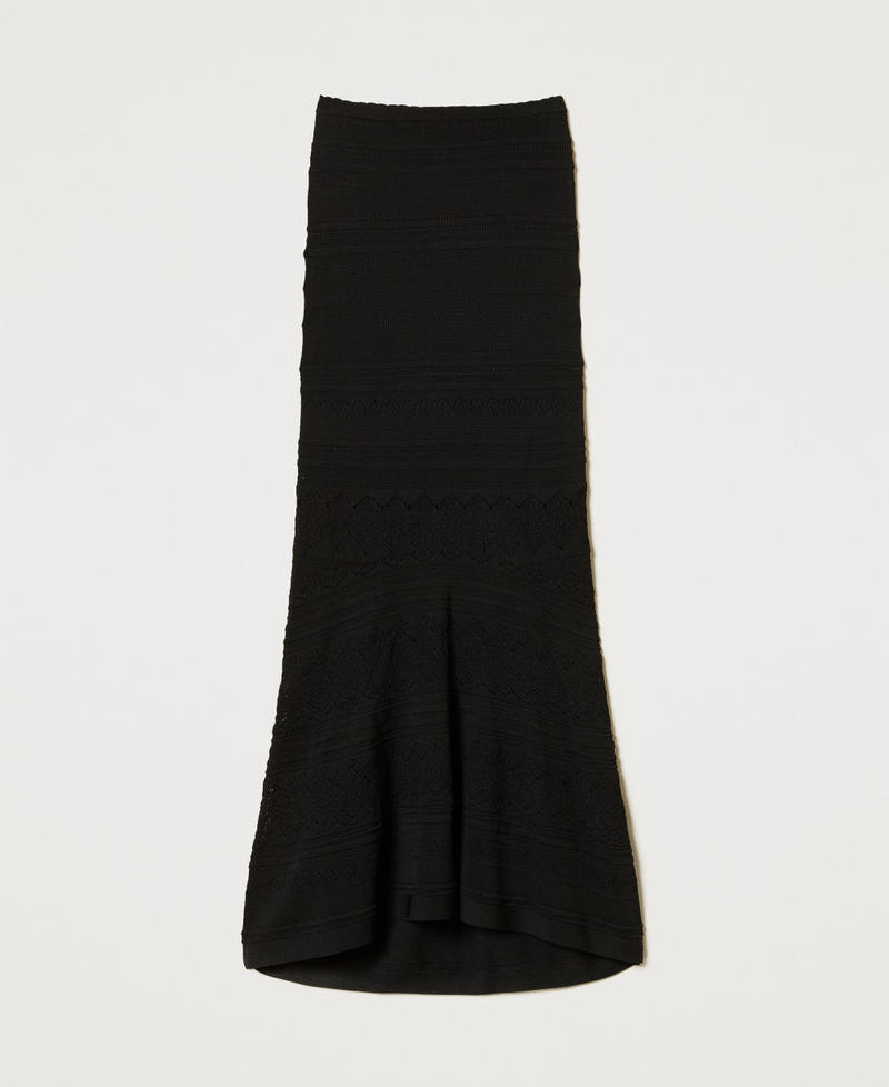Long punched knit skirt