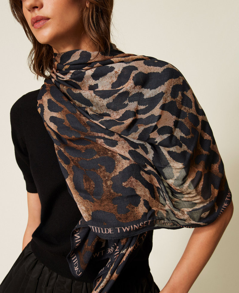 Animal print kefiah Animal Print Woman 262AA4030_13683_A0