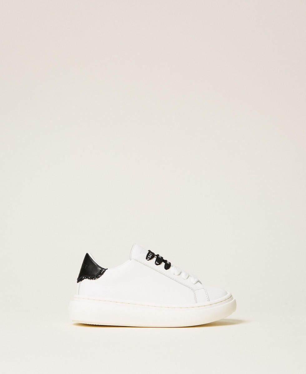 Baby-Sneaker aus Leder mit Logo Zweifarbig Off White / Schwarz M&auml;dchen 262GCB030_10973_01