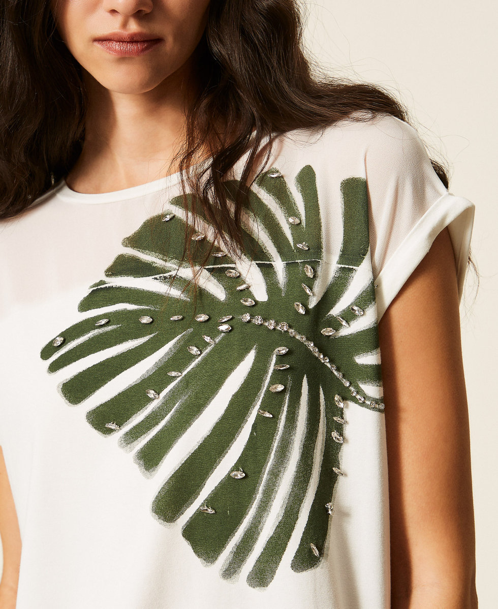  T-Shirt mit Print und Stickerei Mattwei&szlig; Frau 261LL2TDD_00526_04