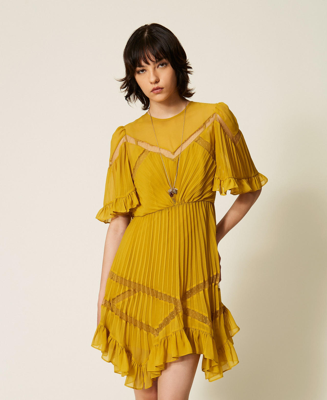 Short pleated chiffon dress with tulle Mustard Yellow Woman 262TP2691_12607_02