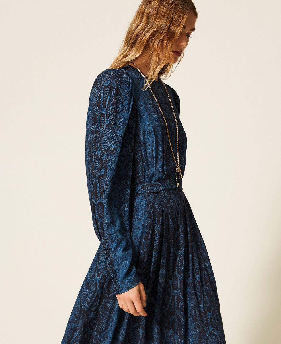 Robe longue ras-du-cou avec imprim&eacute; python Imprim&eacute; Python Bleu Violet/Noir Femme 262TT2601_14140_04