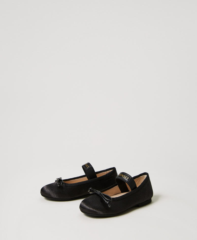 Ballerines babies en satin avec bride