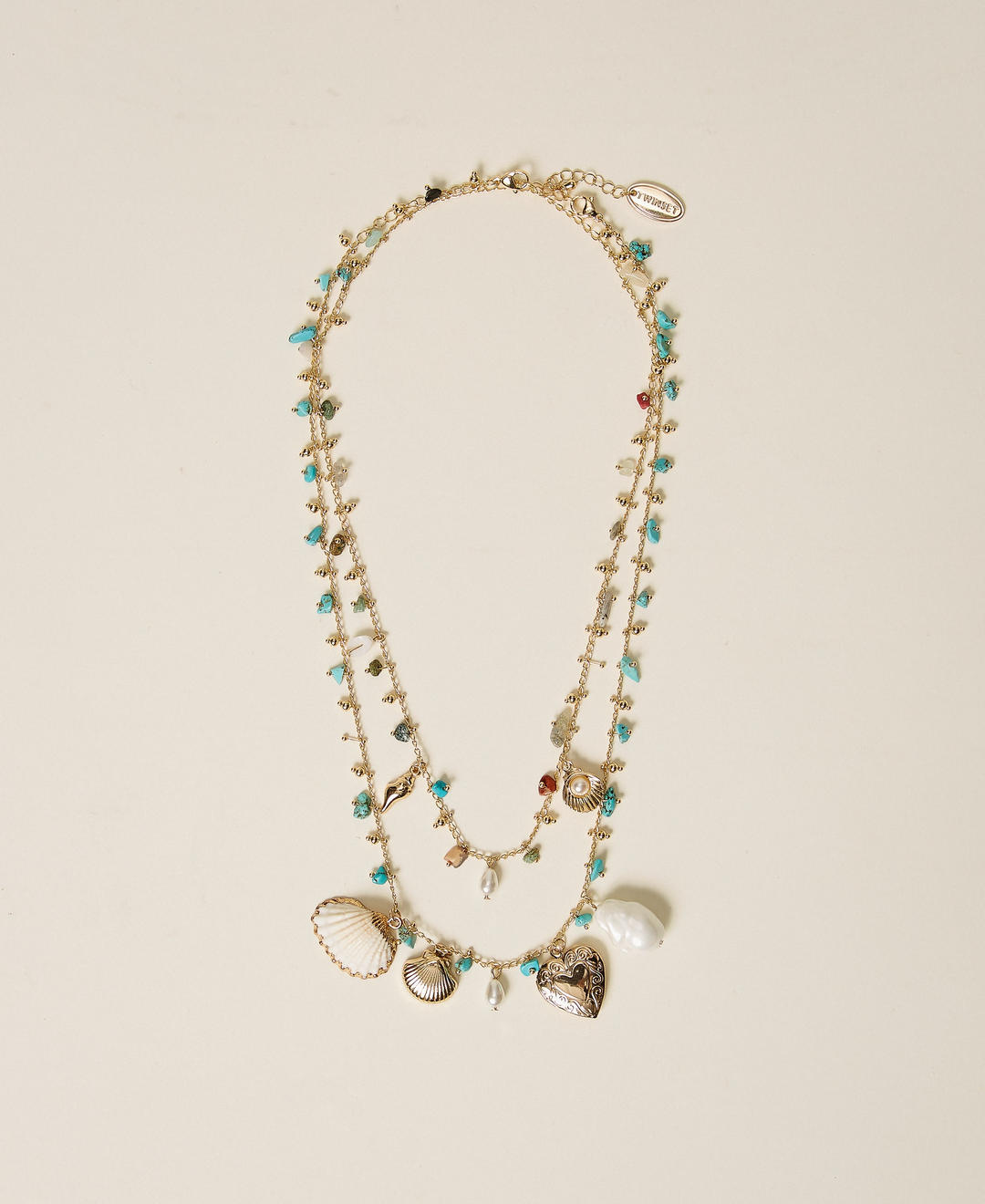 Parure de colliers avec pierres et charms