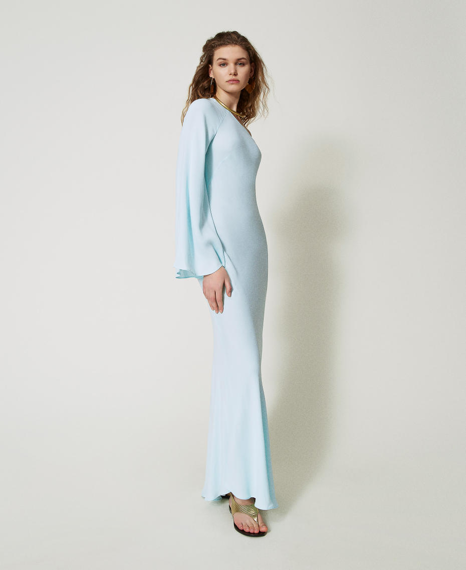 Figurbetontes Maxikleid „Lido“ aus Georgette "Blue Glow"-Azur Frau 251TS2222_12568_02