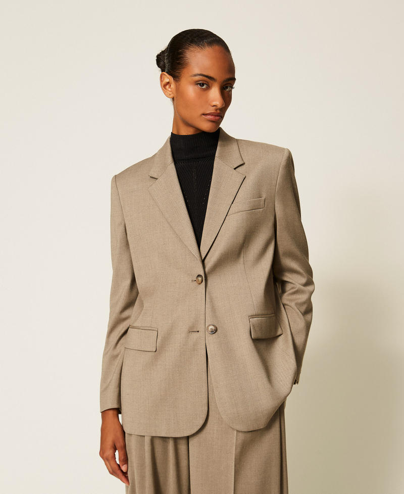 Blazer aus mattem Satin Kitt Frau 262TT2222_00369_04