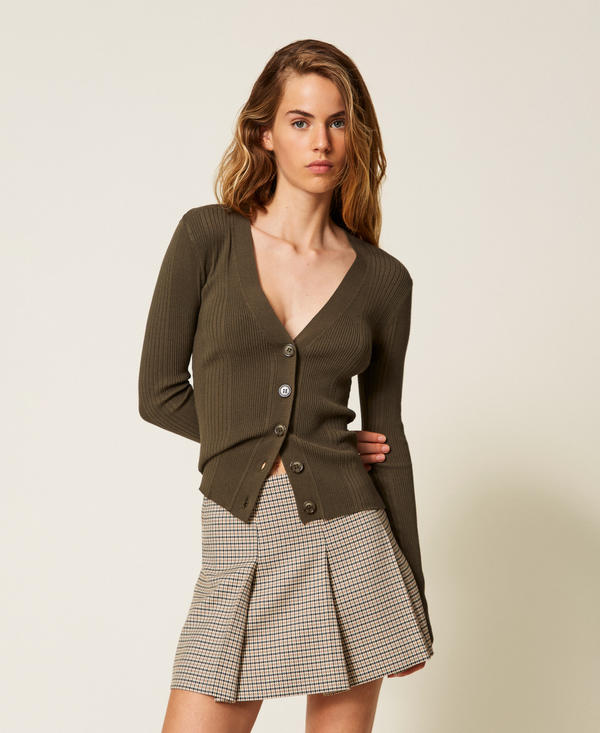 Cardigan fitted a costine