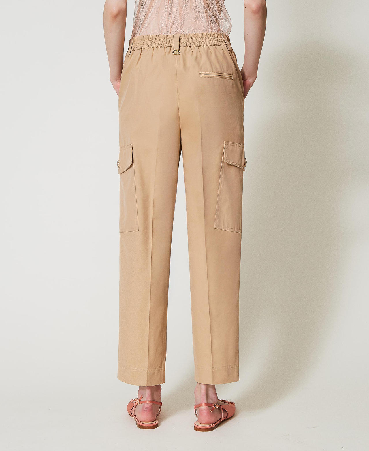 Cotton blend gabardine cargo trousers Rope Beige Woman 251TP2212_12145_03