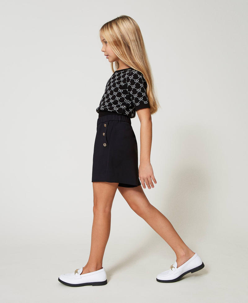 Crêpe shorts with logo buttons Black Girl 251GJ2QN5_00006_02