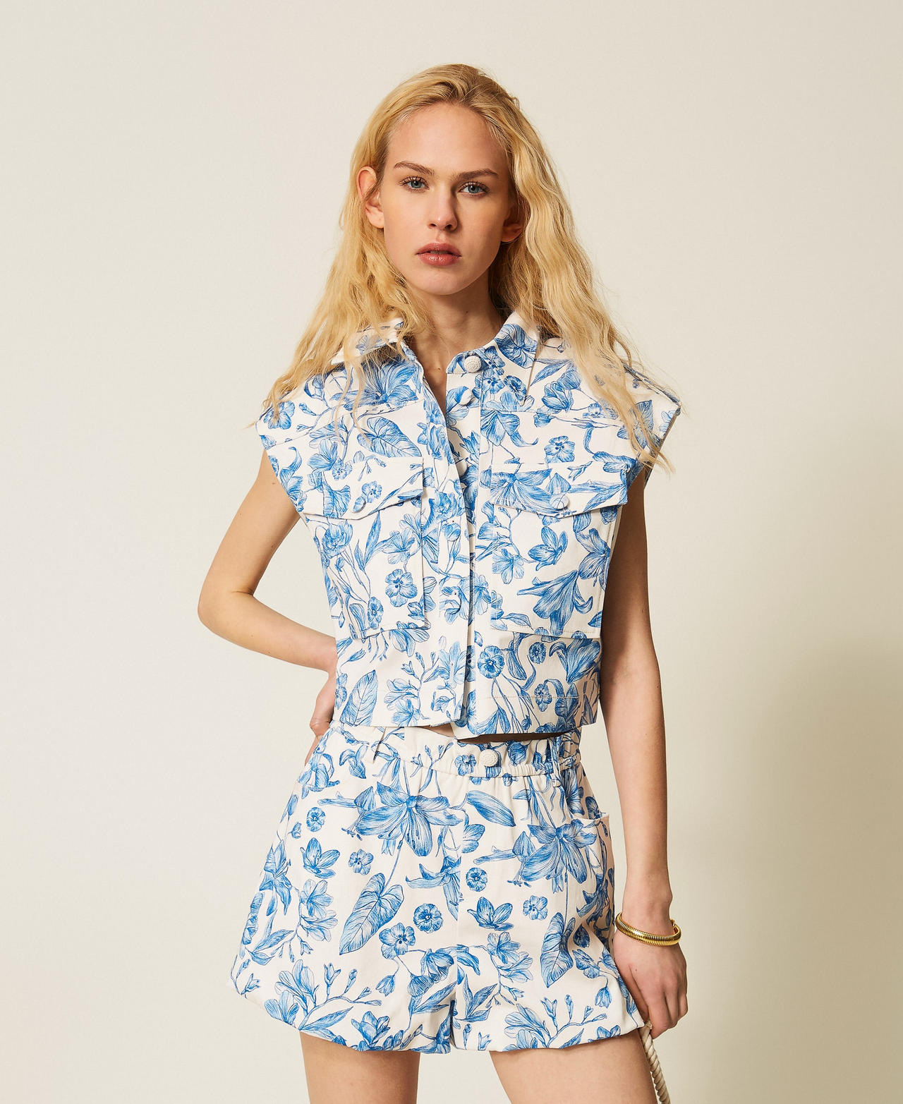 Chaleco de bull de flores Estampado Toile De Jouy Blanco Roto / Azul Med Mujer 261LM2AAA_13465_01