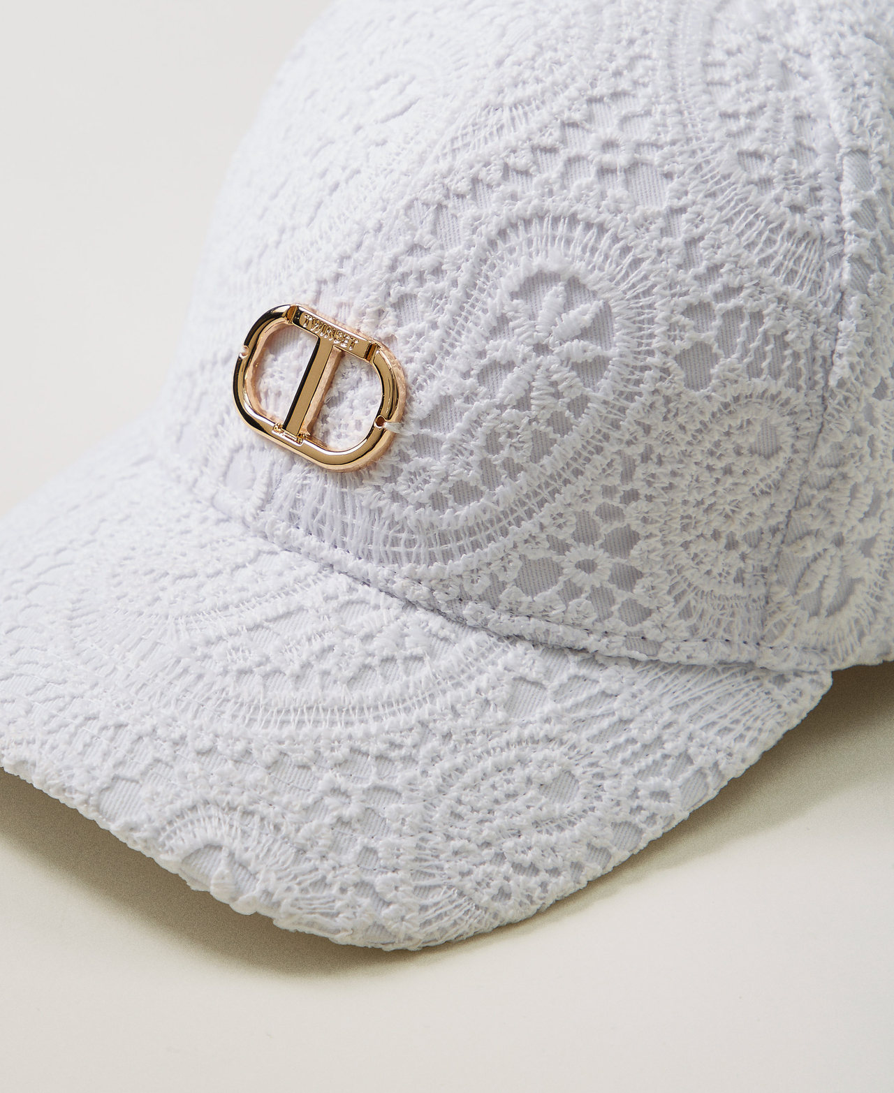 Macramé lace baseball cap "Ice" White Girl 251GJ5024_00808_02