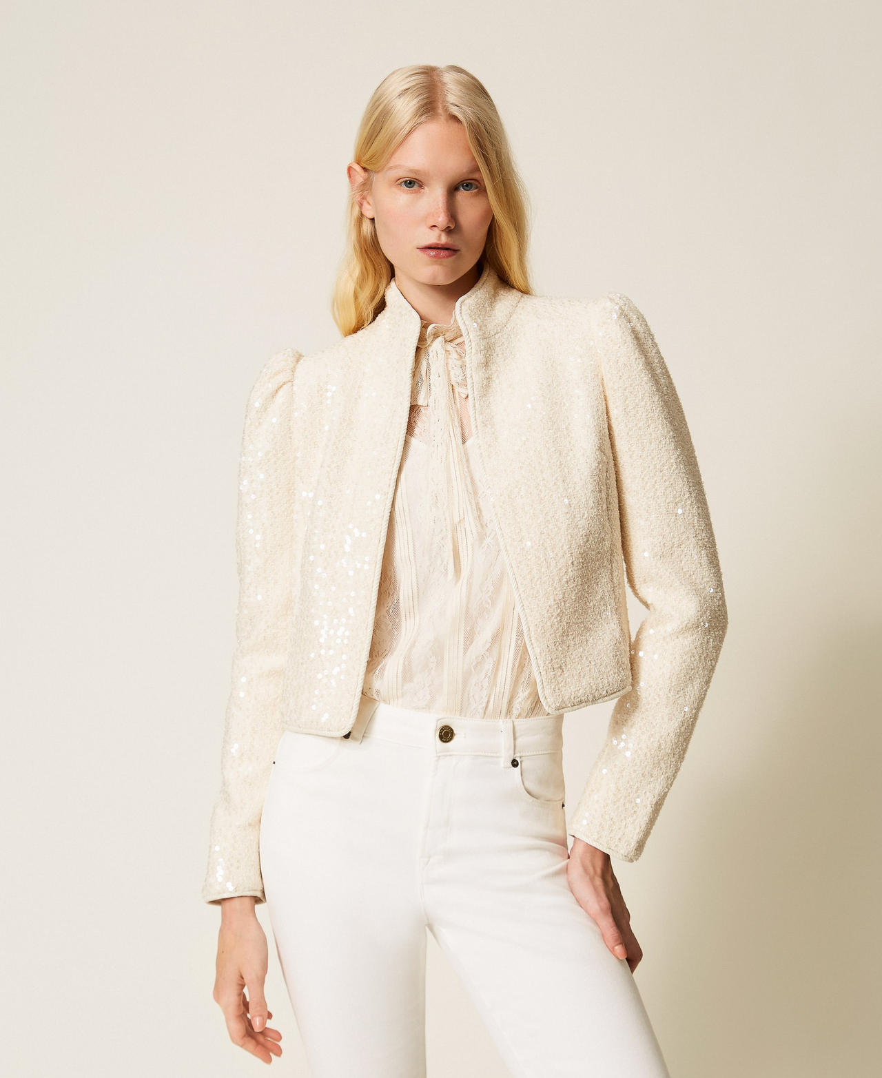 Blouson en tissu bouclé avec sequins
