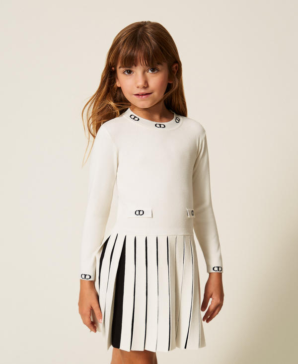 Girls' two-tone short knit dress