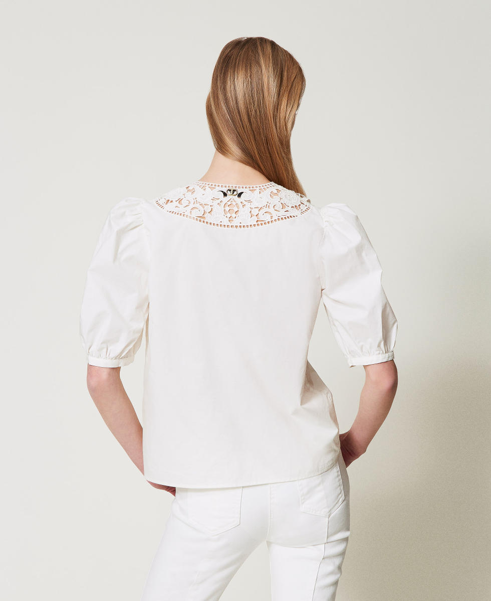 Blouse en popeline avec broderies anglaises Blanc Neige Femme 251TT2335_00282_03