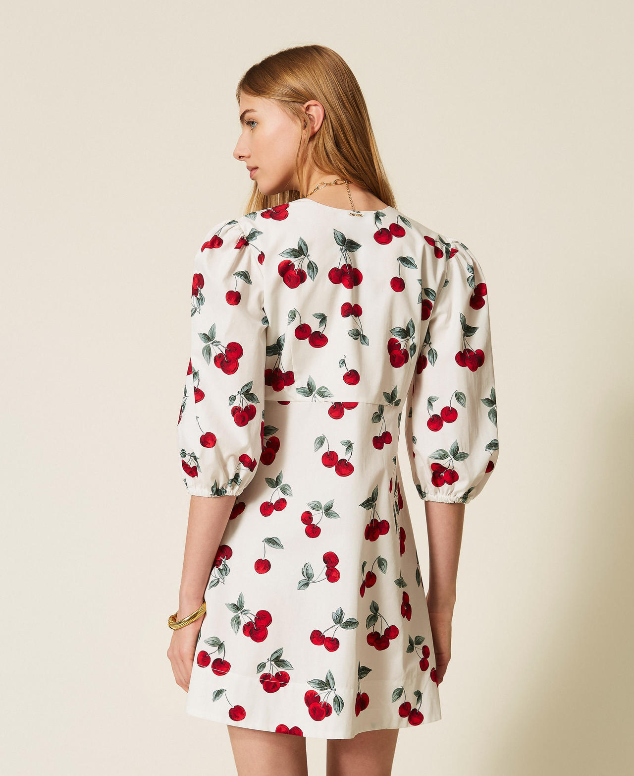 Short poplin dress with cherry print White/Red Cherries Allover Woman 261TT2592_13501_03