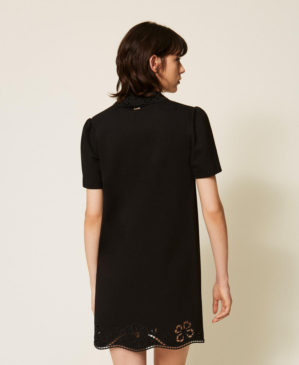 Vestido corto con bordado ingl&eacute;s Negro Mujer 262TP2671_00006_03