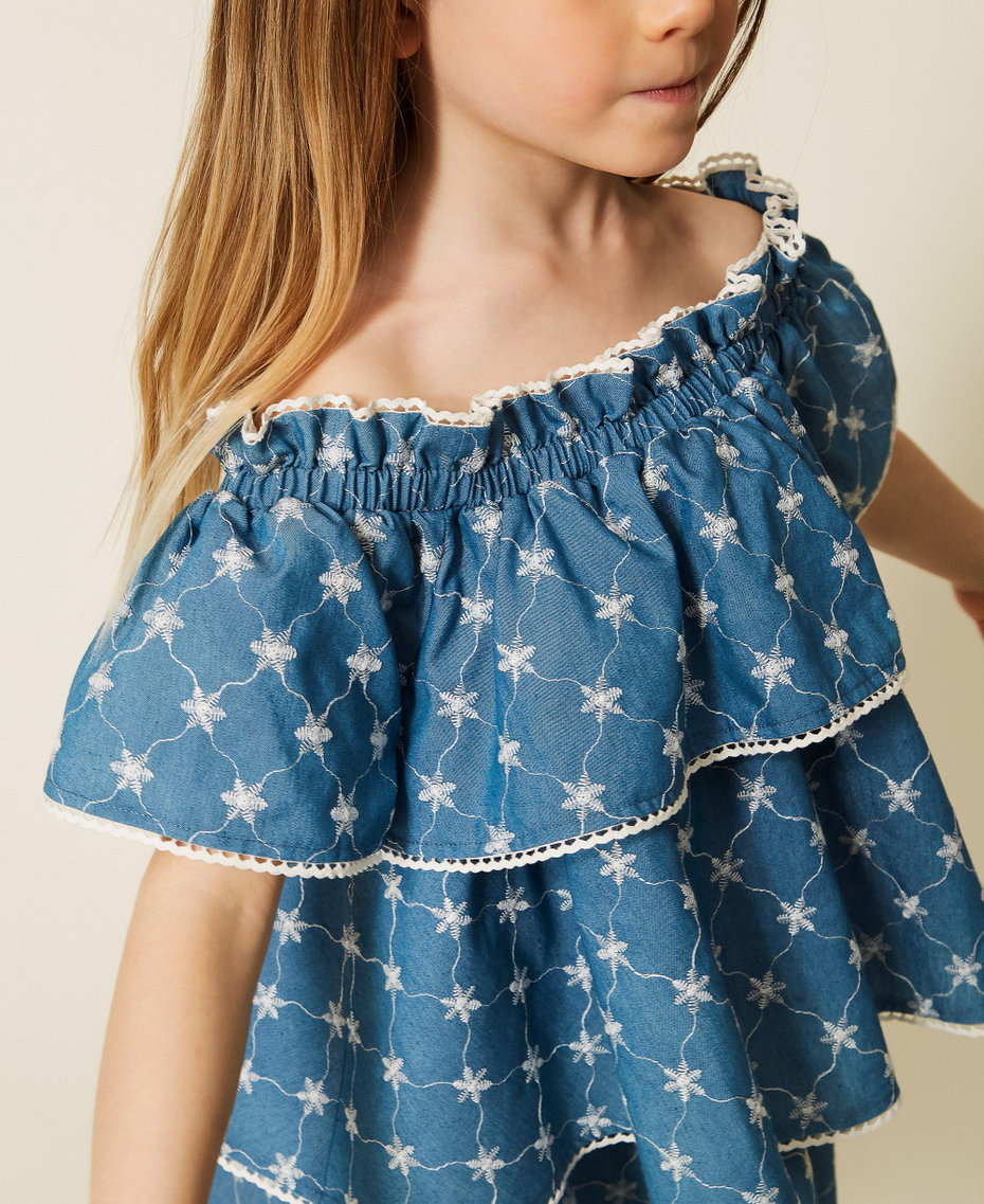 Kurzes Babykleid aus besticktem Chambray Embroidered Denim M&auml;dchen 261GB2060_13307_04