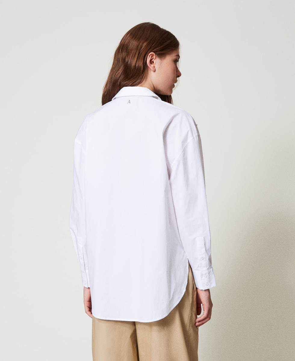 Shirt with hand embroidery "Papers" White Woman 251AP2291_00840_02
