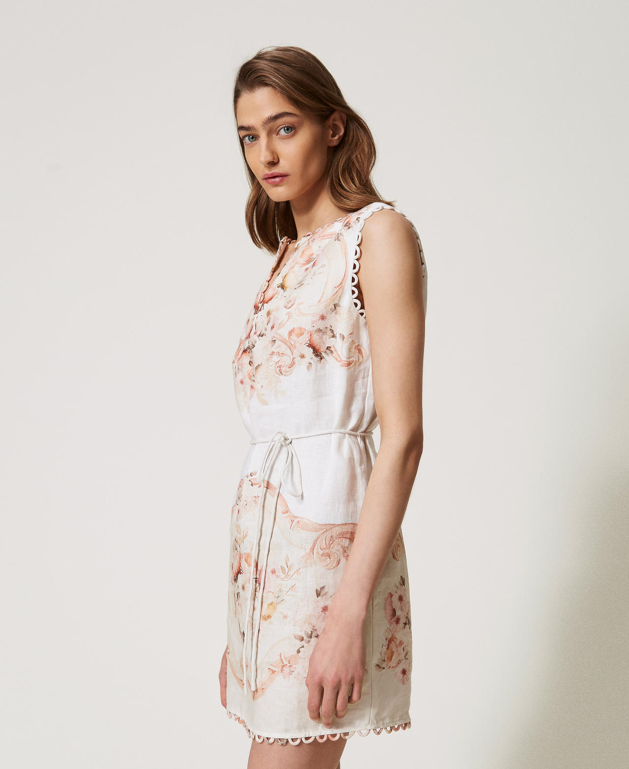 Short dress in printed linen Flowers Tapestry Dusty Coral Shade Print Woman 251TT2441_12527_02