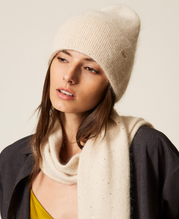 Knit beanie with sequins