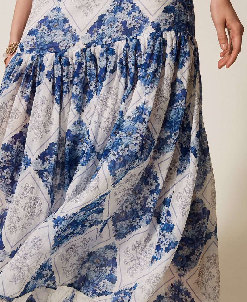 Langes Kleid aus Ramie mit floralem Print Floraler Rauten-Print/Topas-Hellblau Frau 261TP213B_13405_04
