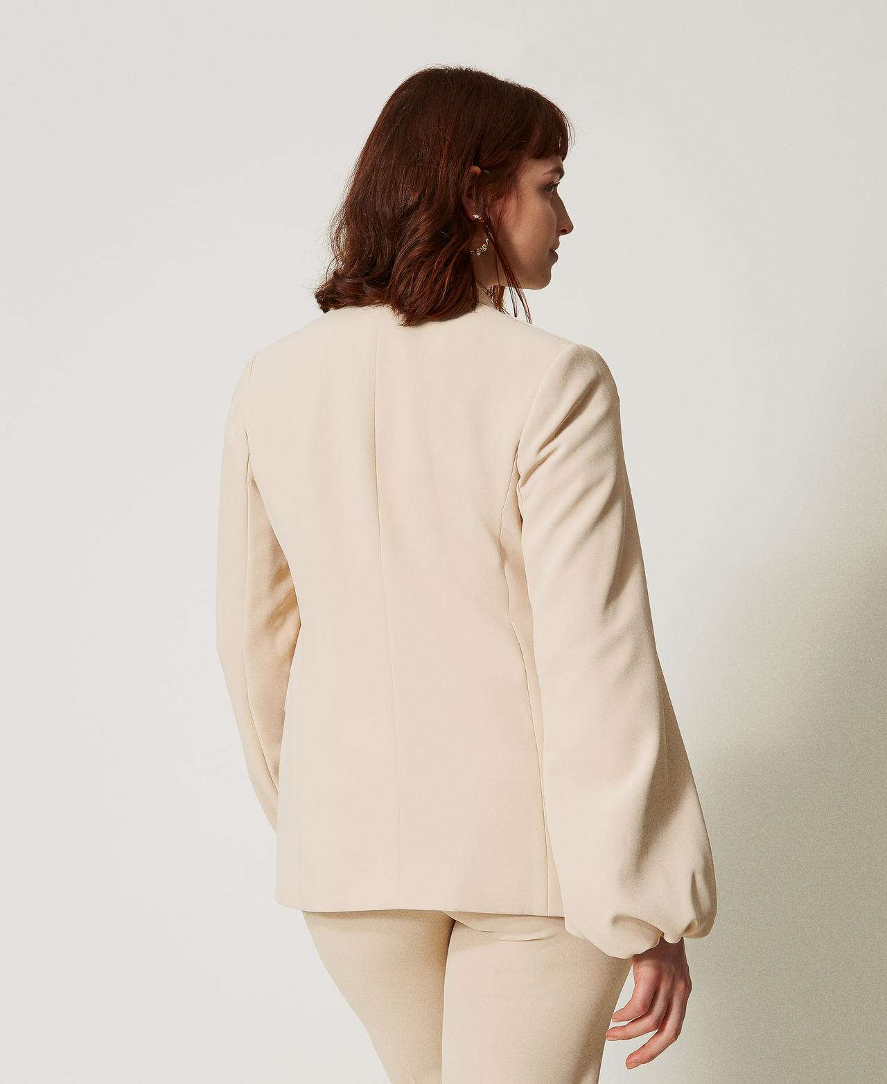 Crêpe jacket with gathered sleeves Delicate Beige Woman 251TP2320_12140_03