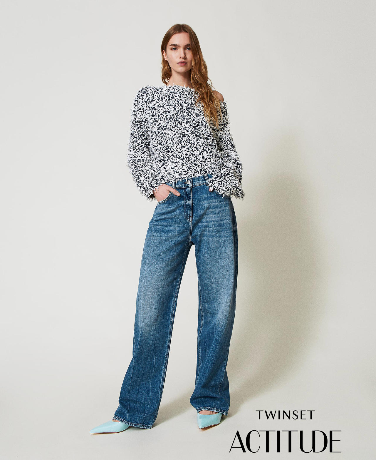 Straight-fit five-pocket jeans Light Denim Woman 251AP2382_11453_PA