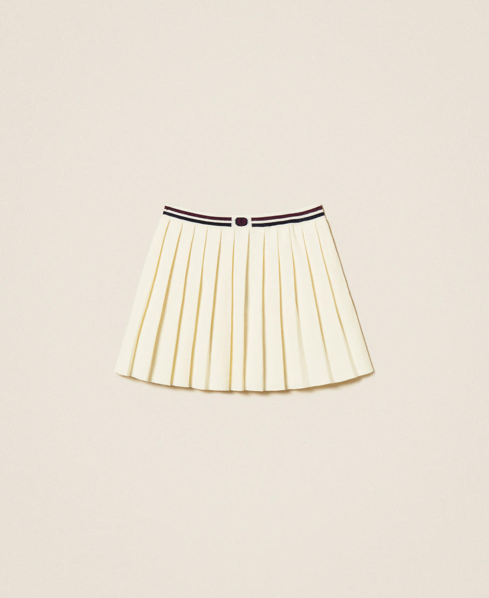 Jupe courte en maille plissée