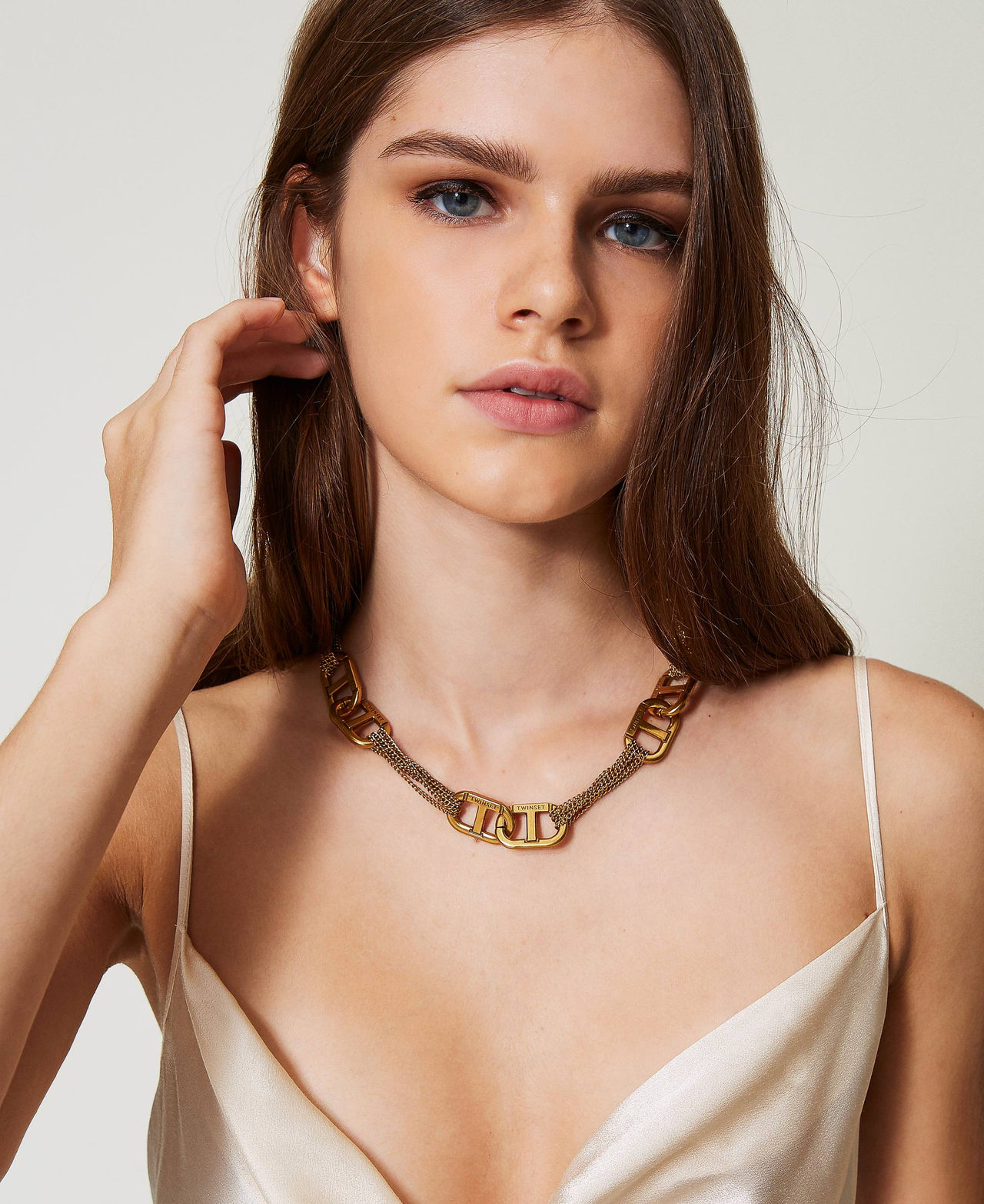 Choker necklace with Oval T Light Brass Woman 242TO5030_11583_S0